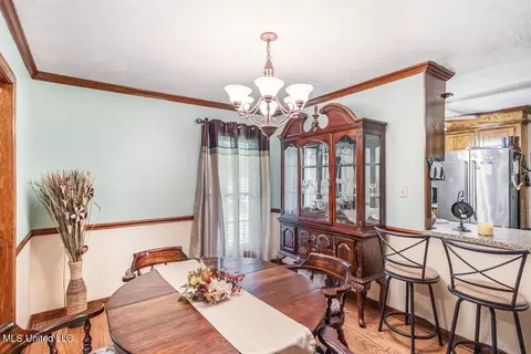 Dining - 179 Keriville Dr, Byram, MS 39272 photo 2 of 2