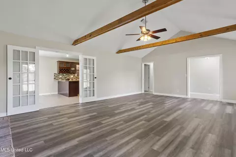 Living - 6306 Davis Rd, Long Beach, MS 39560 photo 3 of 4