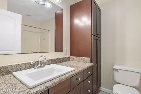 Bath - 6306 Davis Rd, Long Beach, MS 39560 photo 3 of 3