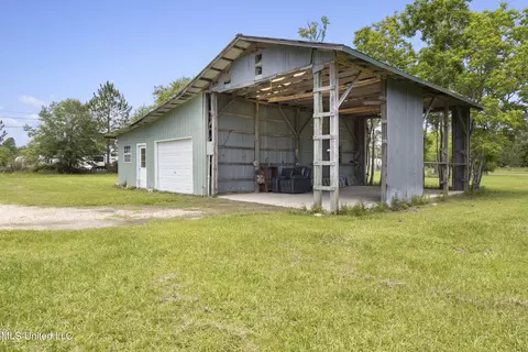 Exterior - 6306 Davis Rd, Long Beach, MS 39560 photo 5 of 5