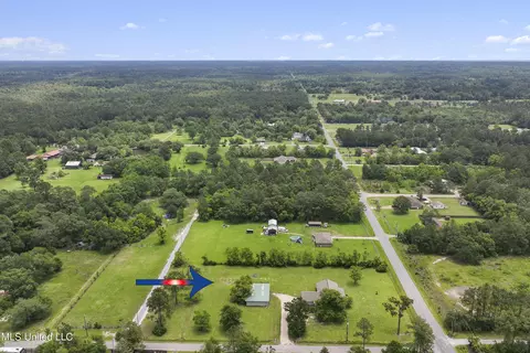 View/Area - 6306 Davis Rd, Long Beach, MS 39560 photo 4 of 5