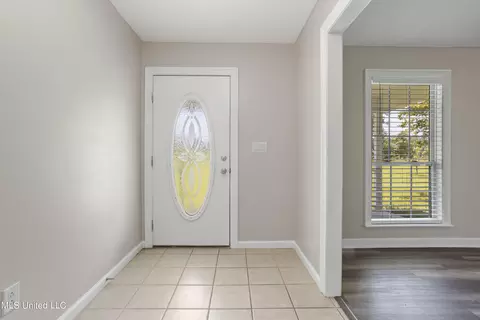 Entry Way - 6306 Davis Rd, Long Beach, MS 39560 photo 1 of 2