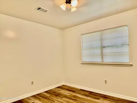 1564 Wingfield Dr, Jackson, MS 39204 photo 6