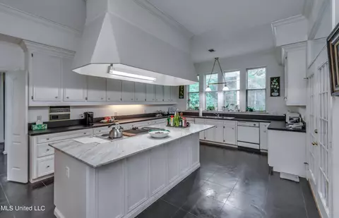 Kitchen - 601 Scr 64a, Mize, MS 39116 photo 3 of 10