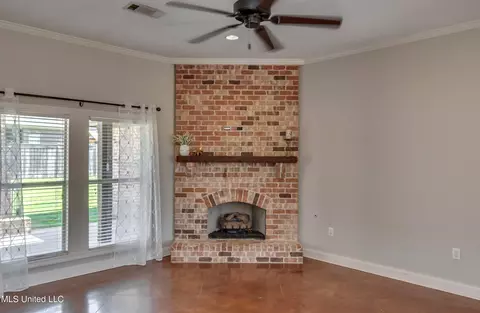129 Amethyst Dr, Brandon, MS 39047 photo 11