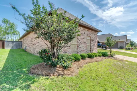 129 Amethyst Dr, Brandon, MS 39047 photo 6