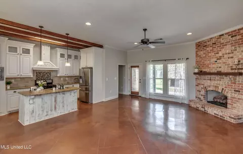 129 Amethyst Dr, Brandon, MS 39047 photo 9