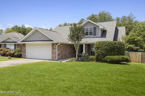 15053 Cedar Springs Dr, Biloxi, MS 39532