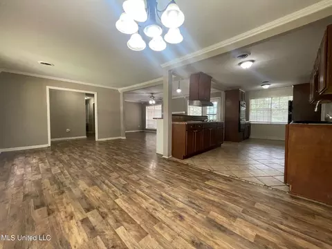 1171 Ferncrest Dr, Jackson, MS 39211 photo 3