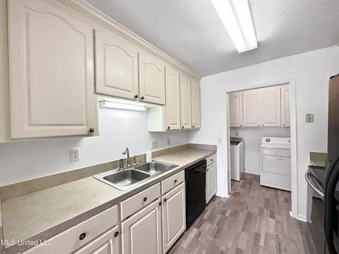 Other - 131 Appleridge Dr, Brandon, MS 39047 photo 1 of 4