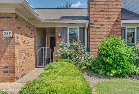 328 Wild Cedar Pl, Brandon, MS 39042 photo 3
