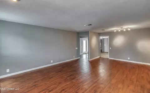 328 Wild Cedar Pl, Brandon, MS 39042 photo 8