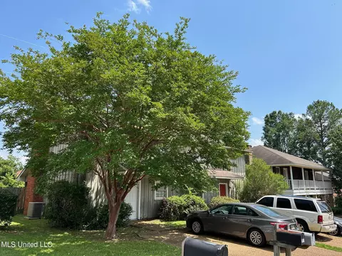 31 Northtown Rd #A-B, Jackson, MS 39211 photo 4