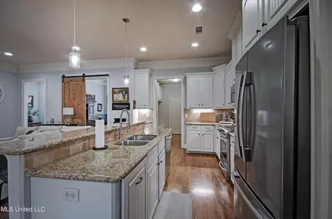 139 Martinique Dr, Madison, MS 39110 photo 18