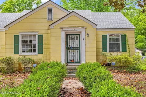 411 Wilshire Ave, Jackson, MS 39206
