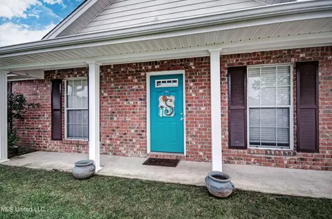 Exterior - 118 Cedar Spring Cir, Pearl, MS 39208 photo 3 of 4