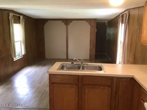 166 Tazan Ave, Florence, MS 39073 photo 11
