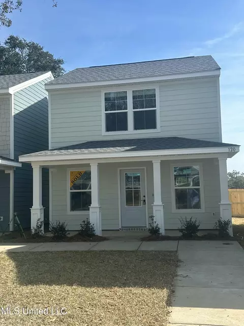 120 Coral Breeze Dr #6, Biloxi, MS 39531