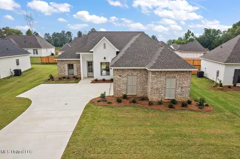 110 Springs Xing, Madison, MS 39110