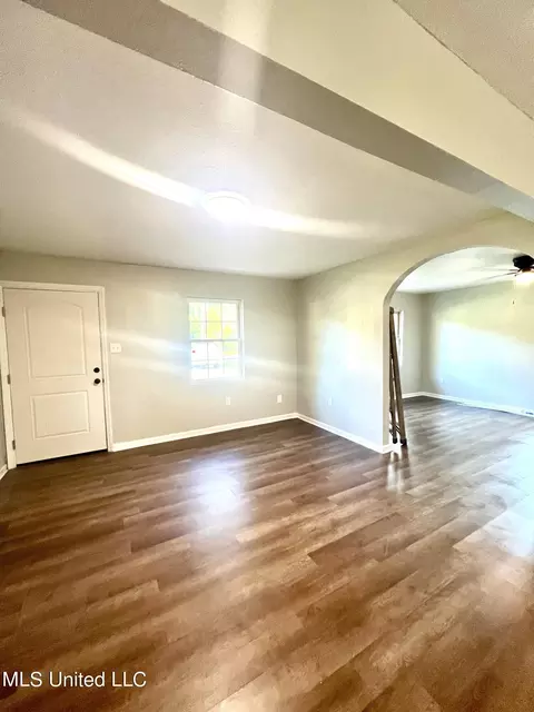 Living - 3507 Lawrence St, Moss Point, MS 39563 photo 1 of 2