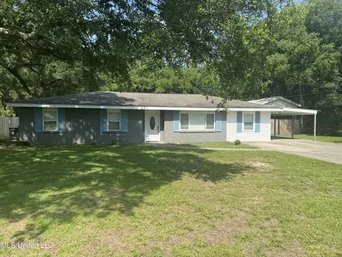 118 Huntington Dr, Picayune, MS 39466