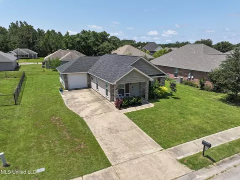View/Area - 215 Lantana Blvd, Long Beach, MS 39560 photo 1 of 7