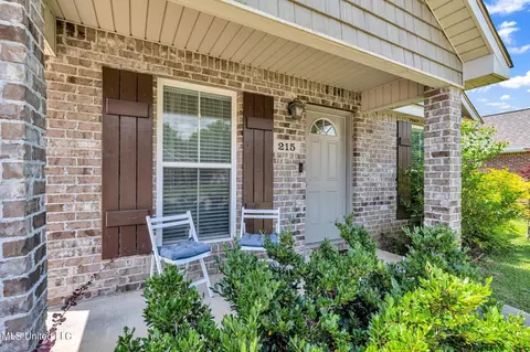 Exterior - 215 Lantana Blvd, Long Beach, MS 39560 photo 4 of 5