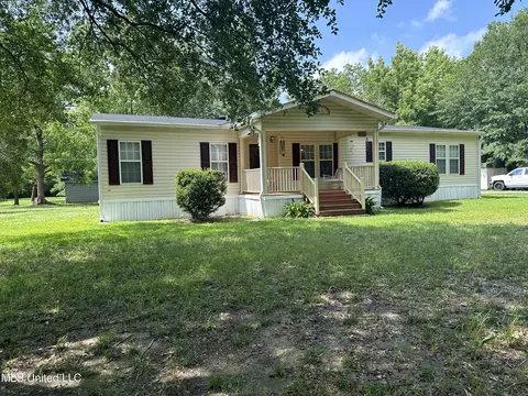955 Windmill Rd, Greenville, MS 38703