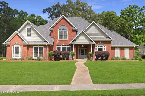 226 Hickory Gln, Madison, MS 39110