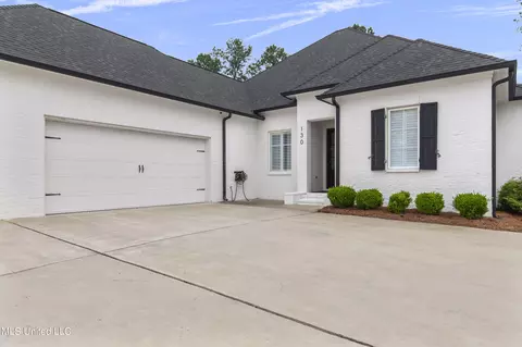 Exterior - 130 Camden Pt, Madison, MS 39110 photo 4 of 14