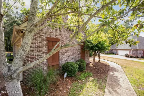 655 Highleadon Pl, Madison, MS 39110 photo 3