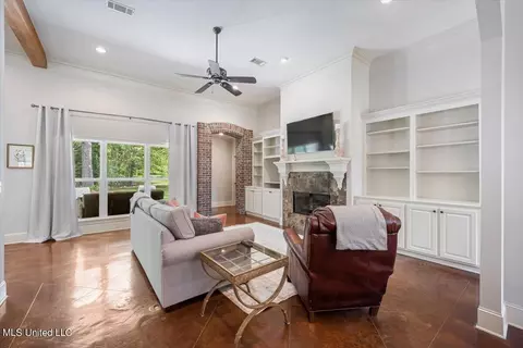 655 Highleadon Pl, Madison, MS 39110 photo 10