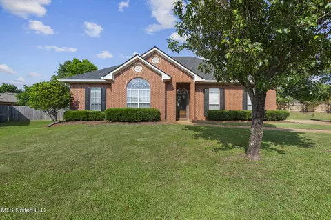 1409 Concord Pl, Brandon, MS 39042