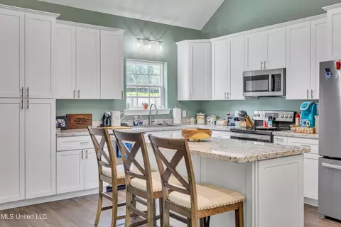 Kitchen - 515 W Border Ave, Wiggins, MS 39577 photo 1 of 3