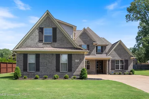 1360 Gaston Dr, Southaven, MS 38671