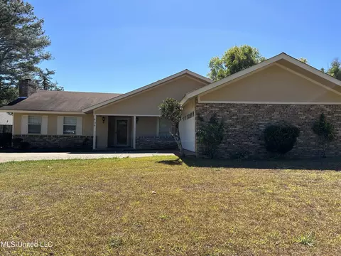 604 Clinton Blvd, Clinton, MS 39056