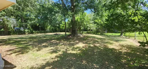 6336 Grierson St, Moss Point, MS 39563 photo 3