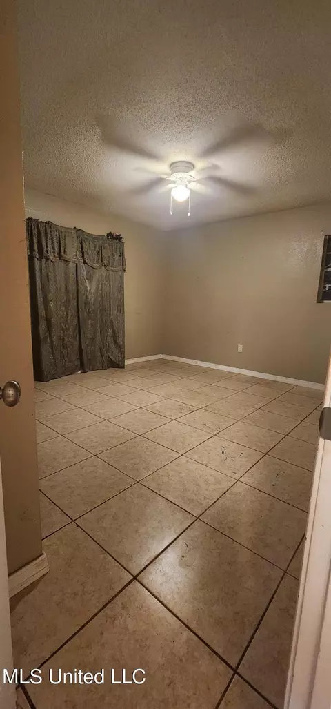 6336 Grierson St, Moss Point, MS 39563 photo 16