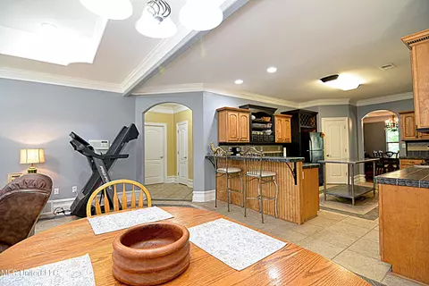 Kitchen - 1234 Greers Landing Dr, Hernando, MS 38632 photo 7 of 7