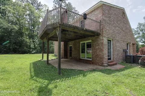 18427 Saucier Lizana Rd, Saucier, MS 39574 photo 5