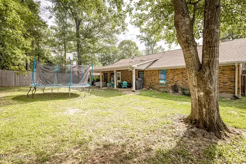 Exterior - 8822 Oio Pl, Diamondhead, MS 39525 photo 10 of 15