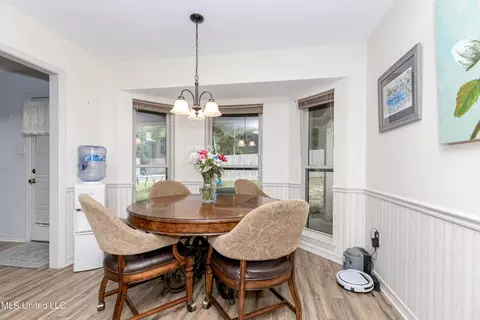 Dining - 8822 Oio Pl, Diamondhead, MS 39525 photo 1 of 1