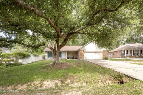 Exterior - 8822 Oio Pl, Diamondhead, MS 39525 photo 15 of 15