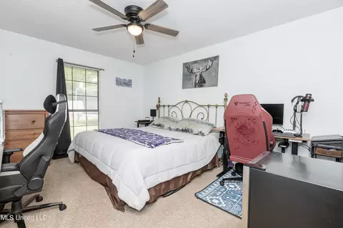 Bedroom - 8822 Oio Pl, Diamondhead, MS 39525 photo 7 of 8