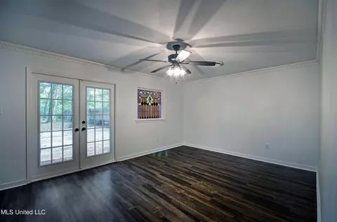 Other - 1384 Riverwood Dr, Jackson, MS 39211 photo 2 of 8