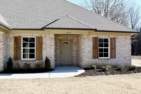 4810 Bluff Rd, Hernando, MS 38632 photo 2