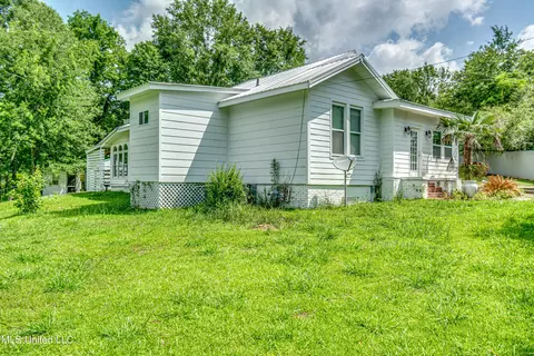 Other - 307 Front St, Edwards, MS 39066 photo 12 of 14