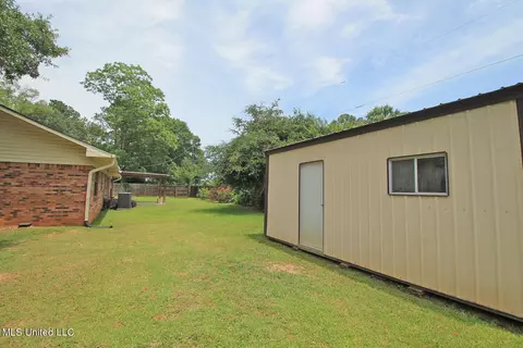 44 Jane Dr, Lucedale, MS 39452 photo 5