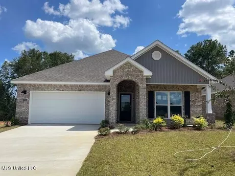 17893 Kelso Dr, D'iberville, MS 39540