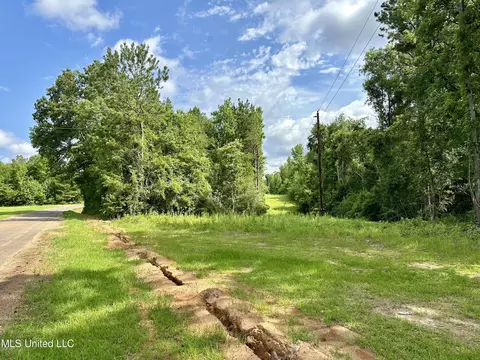 Harris Road, Mccomb, MS 39648